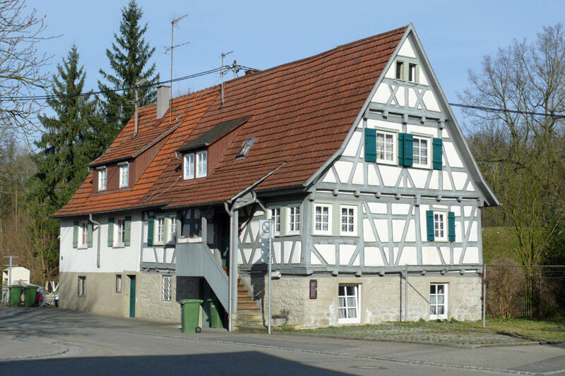 Schafthaus direkt am Neckar in Neckargröningen