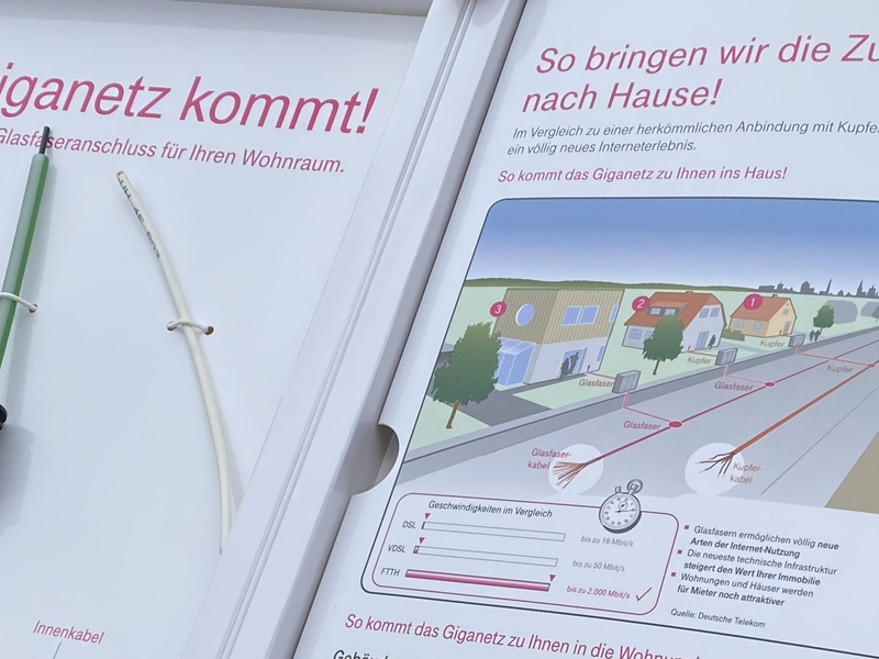 Verschiedene Kabeln.